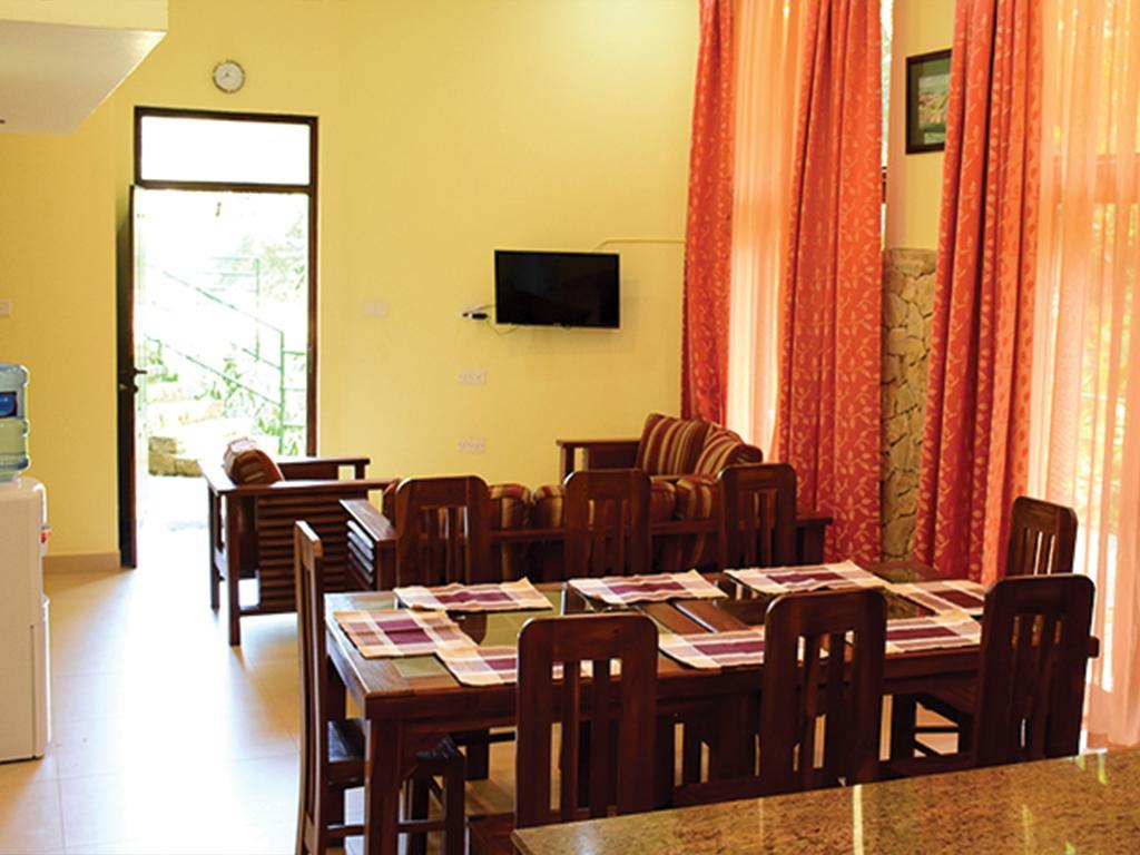Aronka Homestay Kandy Bagian luar foto