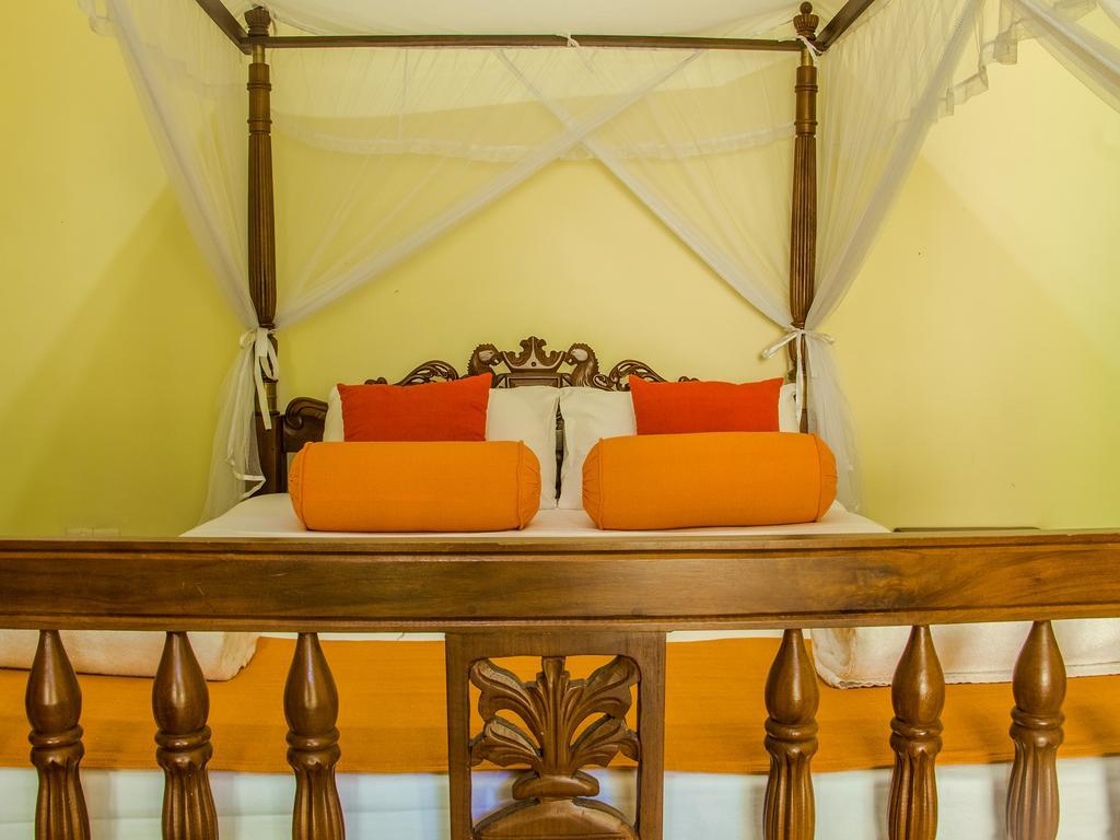 Aronka Homestay Kandy Bagian luar foto